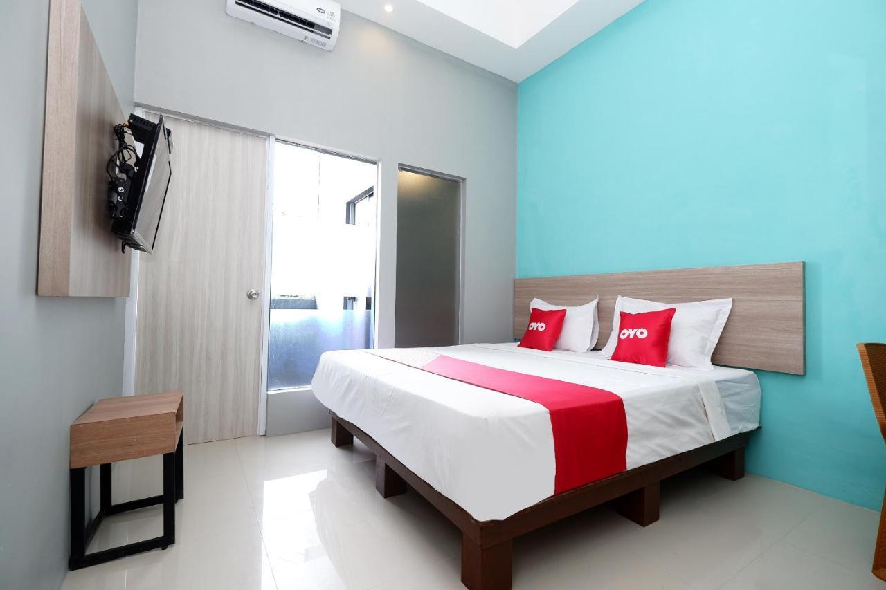 Oyo Flagship 2124 Kars Inn Semarang Bilik gambar